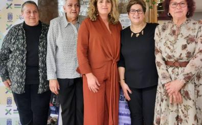 A Cea das Mulleres de Narón acolleu no restaurante Casa Becerra, en Narón, a homenaxe a catro Mulleres do Ano de Narón.